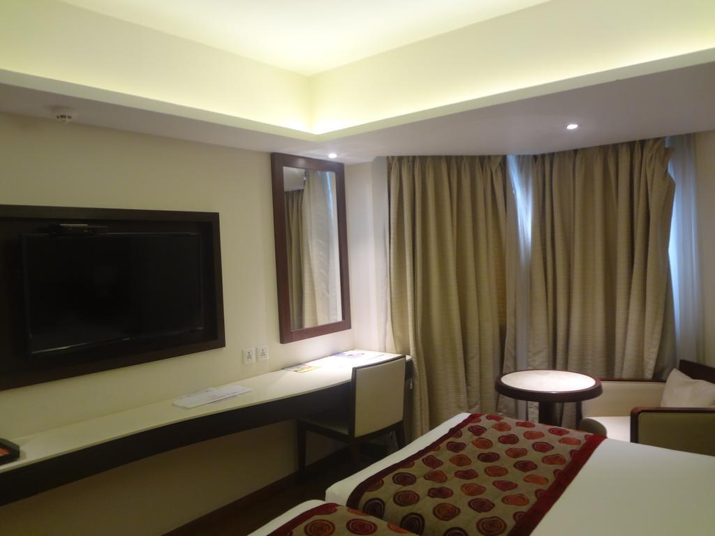 Ramee Guestline Hotel Juhu Mumbai Eksteriør bilde