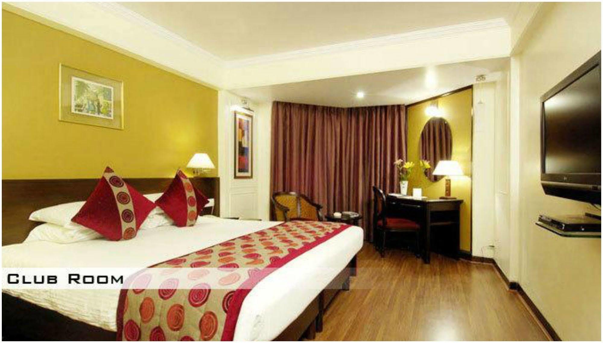 Ramee Guestline Hotel Juhu Mumbai Eksteriør bilde